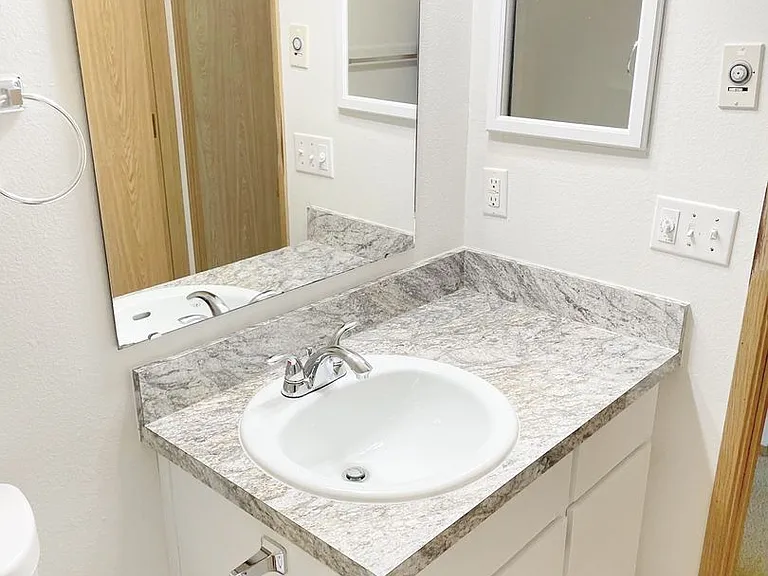 4707 S Puget Sound Ave — Photo 5