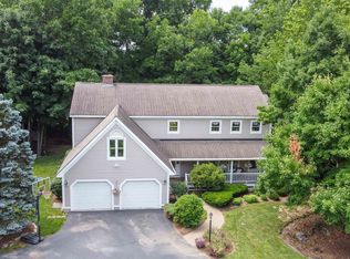 5 Windsor Ct, South Burlington, VT 05403