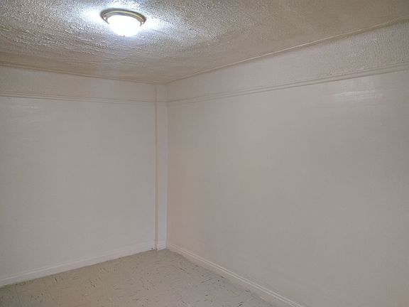 4th image of 1064 Cauldwell Ave APT 3C