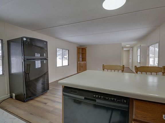 5th image of 3 Country Acres