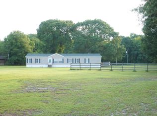 1186 NW 251st St, Lawtey, FL 32058