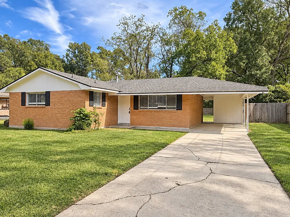 562 Baird Dr