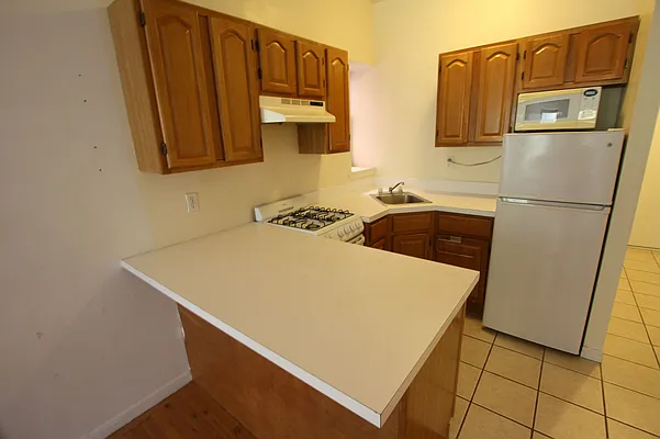 Rented by Compass | media 2