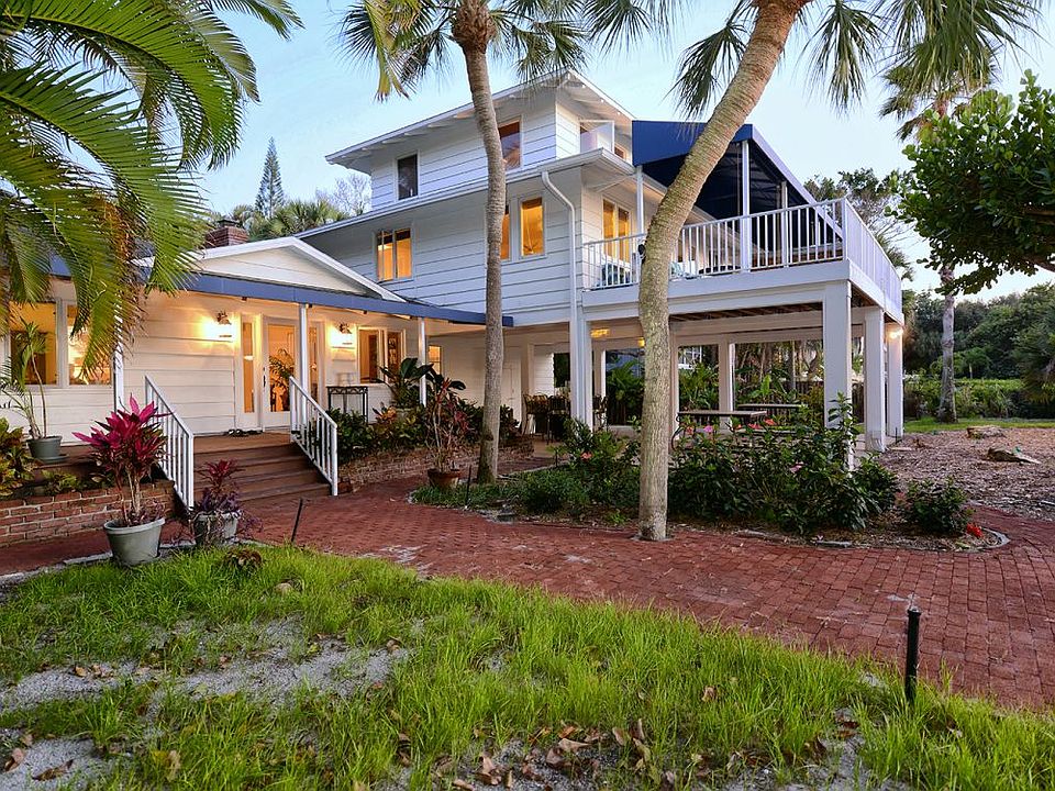 Over 4,000 sf