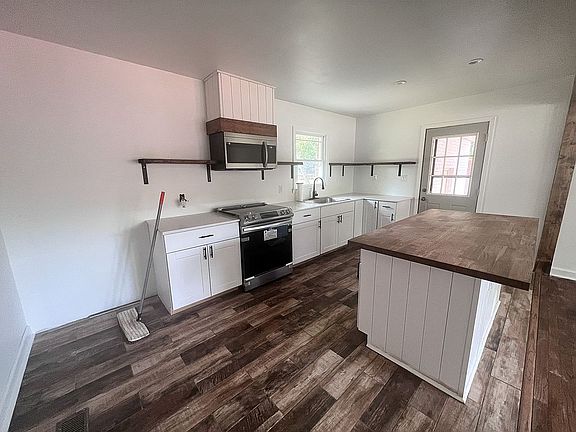 4th image of 309 Chestnut Blvd