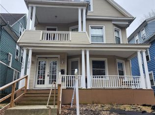 1668 Chapel St, New Haven, CT 06511