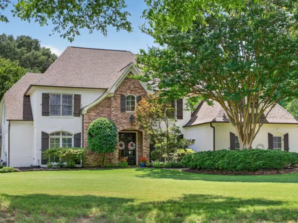 145 S Monterey Farms Cv, Collierville, TN 38017