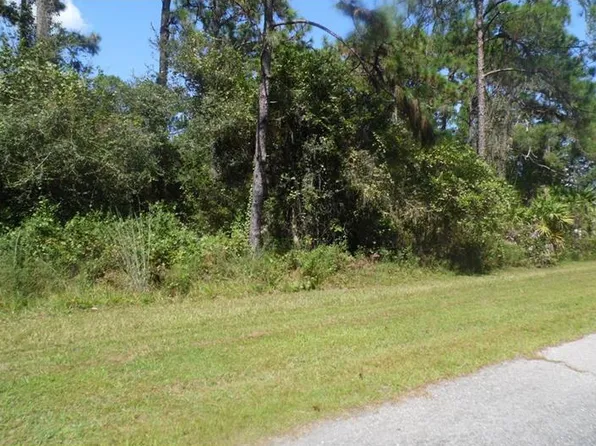 14 Alba Dr, Indian Lake Estates, FL 33855