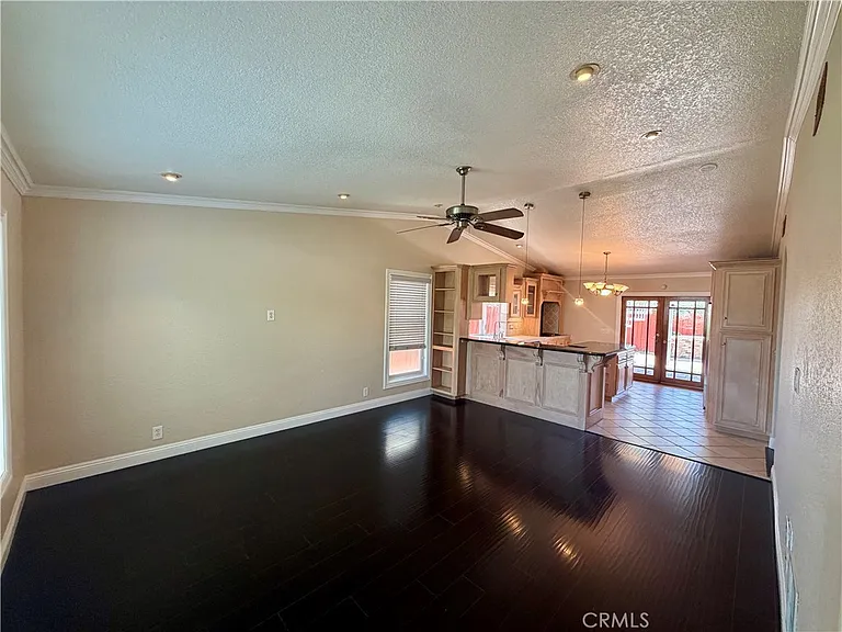 9272 Sunridge Dr — Photo 8