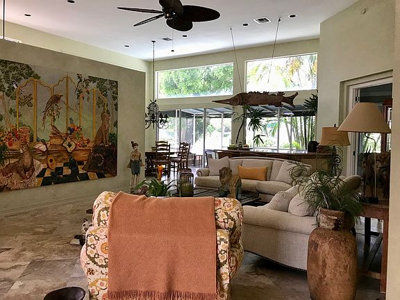 Living room upon entry