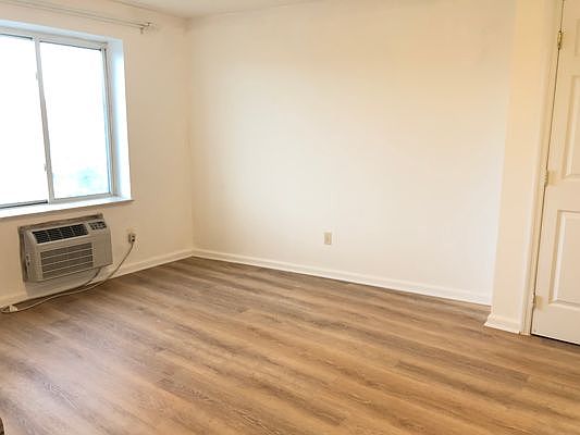 3rd image of 82-15 Queens Blvd #6A