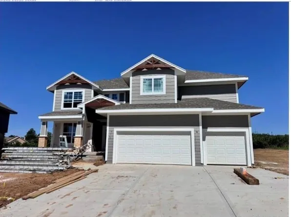 11448 S Emerald St, Olathe, KS 66061