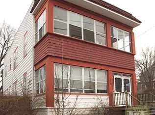 4 Fairview Ave, Hudson, NY 12534