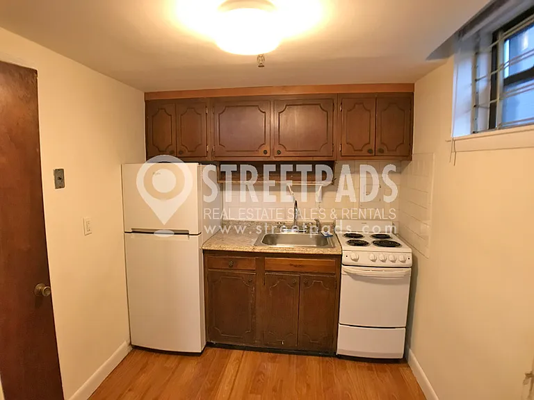 45 Chester St #B2 — Photo 7