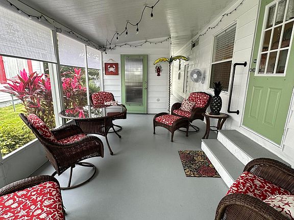 5th image of 719 Bougainvillea Cir