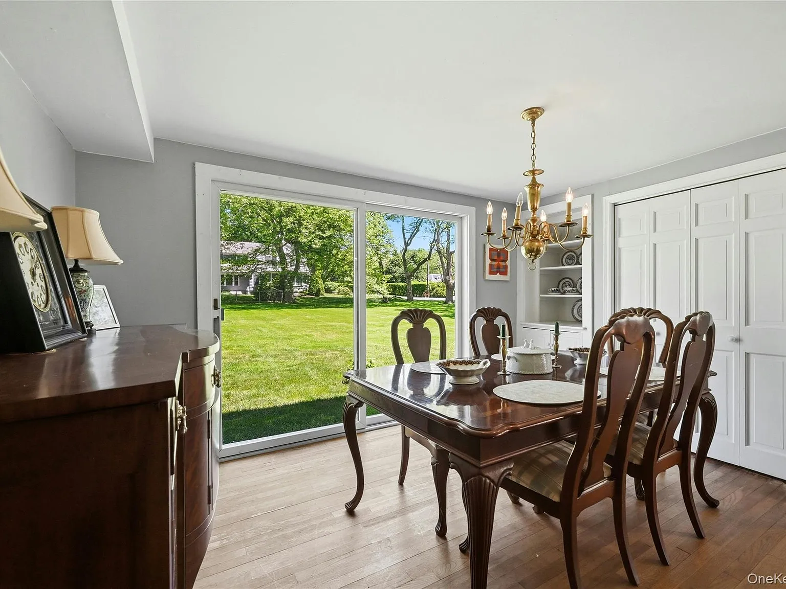 3 bed, 2.0 bath, 2000 sqft, $6,000 — Photo 3