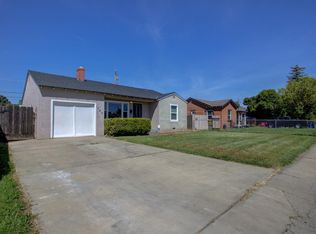 1745 E St, Merced, CA 95340