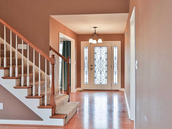 4th image of 7231 Oakburn Dr