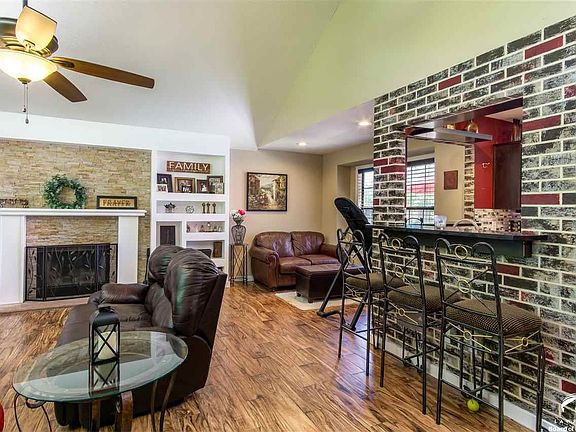 5th image of 2708 Ann Ct
