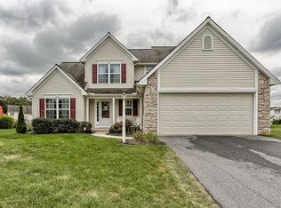 1 Shawn Dr, Denver, PA 17517