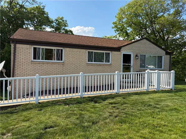 9661 Don Dr, Irwin, PA 15642