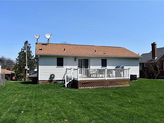 2nd image of 206 Orchard Park Dr