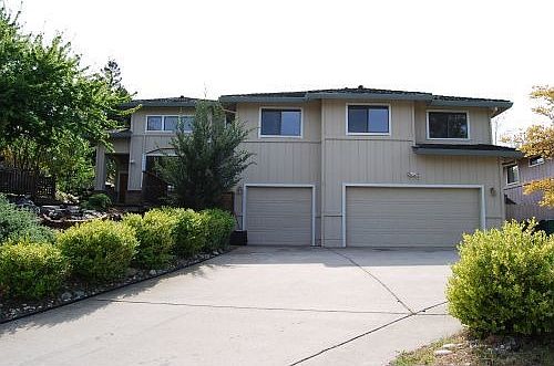 1st image of 429 Platt Cir