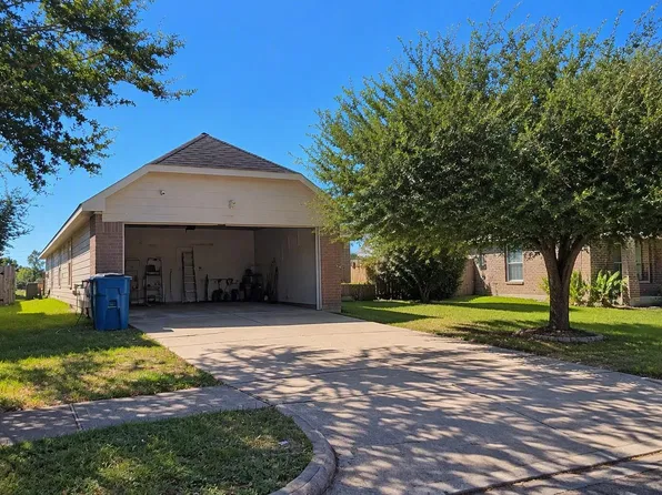 843 Sun Prairie Dr, Houston, TX 77090