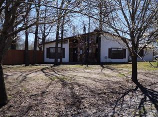 104 Lakefront Dr, Streetman, TX 75859