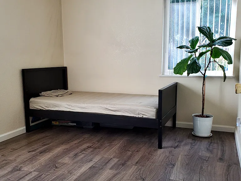 664 Malarin Ave — Photo 1