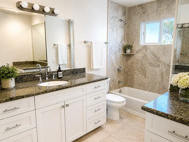 4645 Park Dr — Photo 18