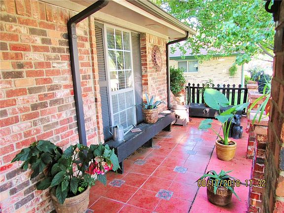 3rd image of 5102 Vera Cruz Dr
