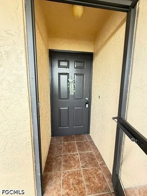 2 bed, 2.0 bath, 1156 sqft, $2,100 — Photo 3