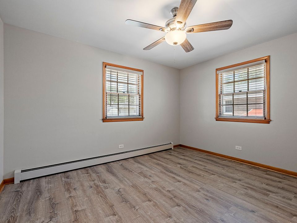BACK BEDROOM 1