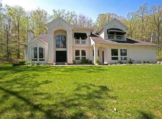 6307 Vera Cruz Rd, Center Valley, PA 18034