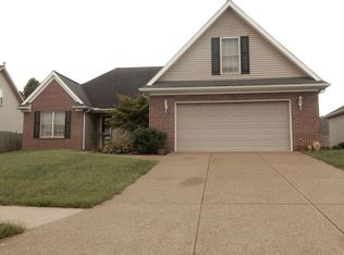 3839 Grassmere Ln, Evansville, IN 47725