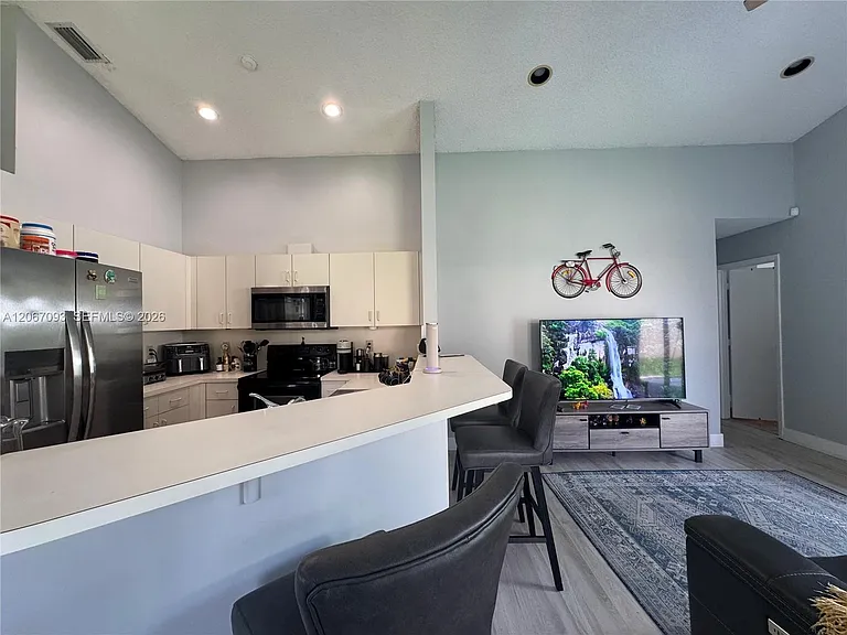 825 Falling Water Rd — Photo 16