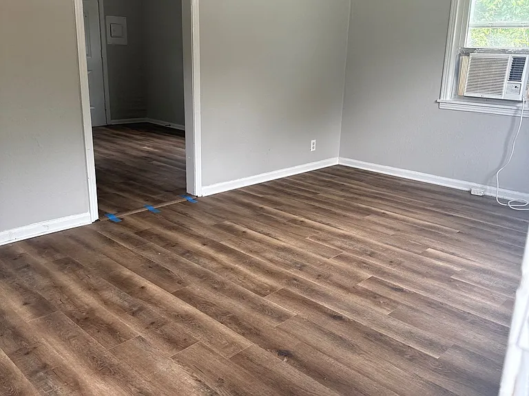 916 Monroe Ave #1 — Photo 2