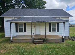 324 N Miller Ave, Statesville, NC 28677