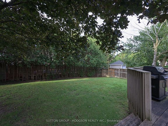 3rd image of 61 Somerset Rd