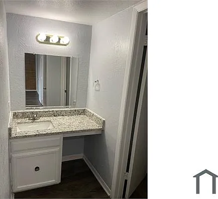 4 bed, 1700 sqft, $2,100 — Photo 4