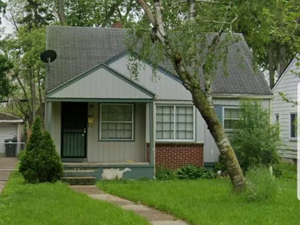 22633 Pembroke Ave, Detroit, MI 48219