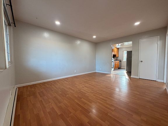 4th image of 1972 Bellomy St #2B