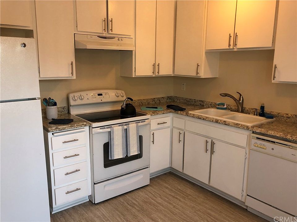 1st image of 817 W 232nd St Unit D