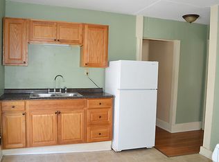 78 Essex St APT 5, Bangor, ME 04401