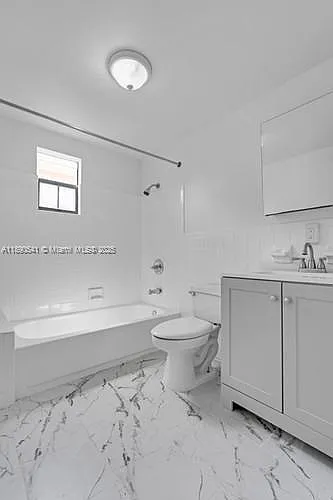 54 NW 62nd St #4 — Photo 8