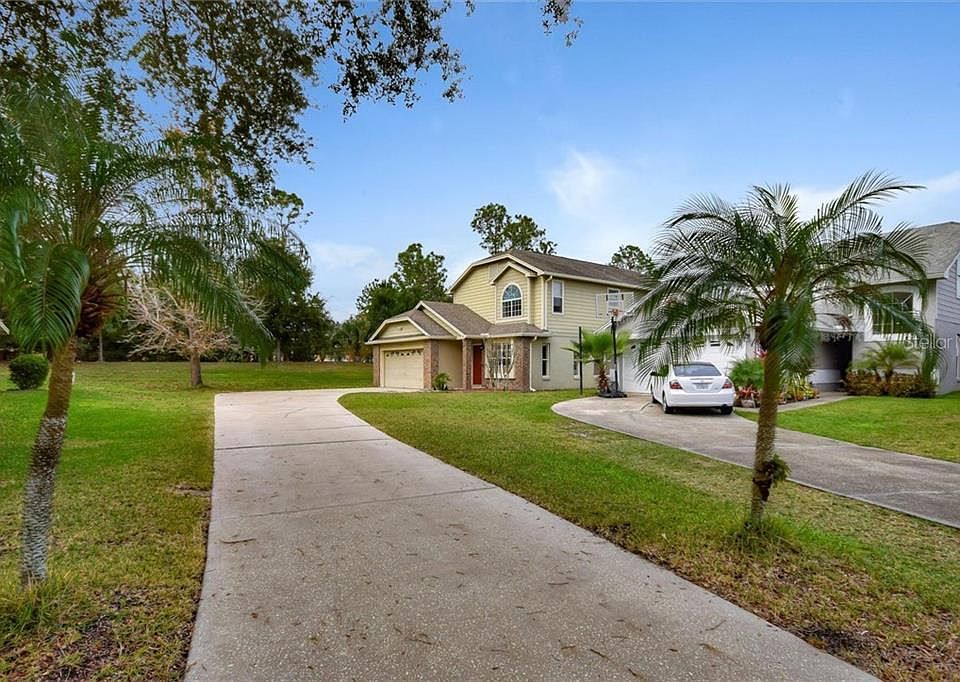 1st image of 12007 Moccasin Ct #1