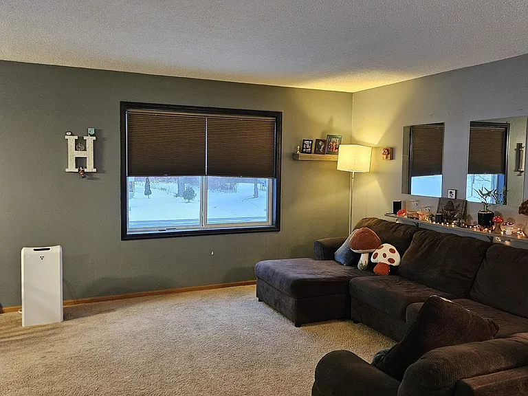 10910 Dalton Ave NE — Photo 17