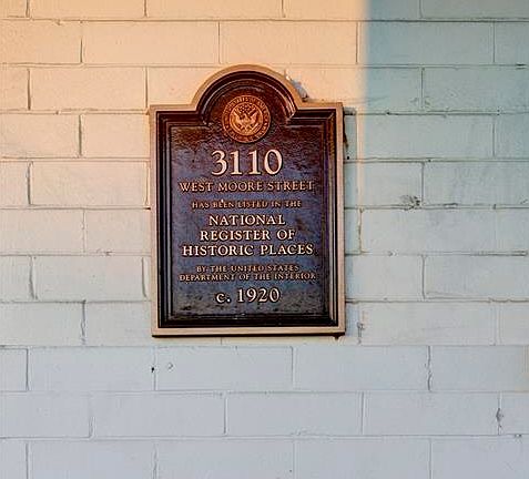 4th image of 3110 W Moore St