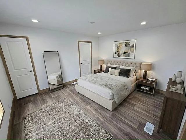 3 bed, 2.0 bath, 1216 sqft, $3,200 — Photo 4